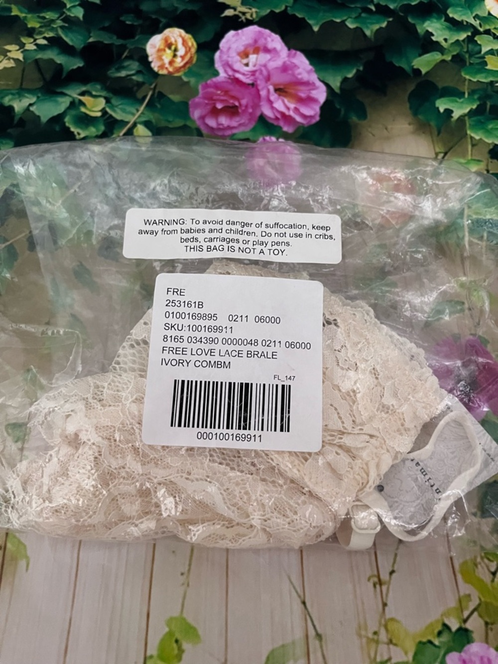NWT Spell Free Love Lace Bandeau Bralette - Picture 14 of 16
